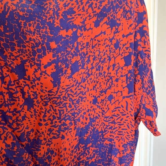 The Kit size Xs shift with pockets. - Picture 3 of 3